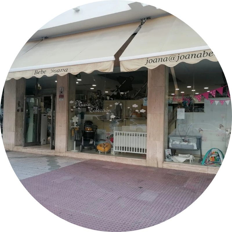 Fachada Tienda Joana Bebes en Almuñecar (Granada)
